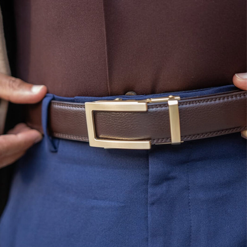 The Oxford · Brown / Gold